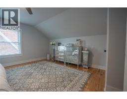 86 Phyllis AVENUE - 25