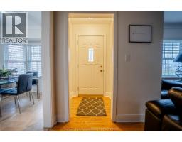 86 Phyllis AVENUE - 4