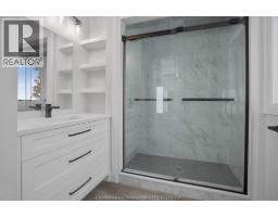 6511 QUEENS LINE - 24