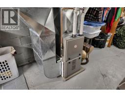 48 Cornhill STREET - 36