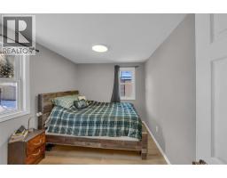 24 Regent STREET - 15