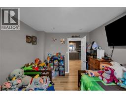 24 Regent STREET - 19