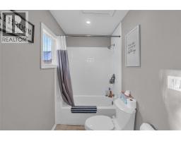 24 Regent STREET - 23