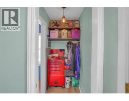 24 Regent STREET - 25