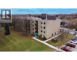 130 PARK AVENUE UnitNo. 109 - 33