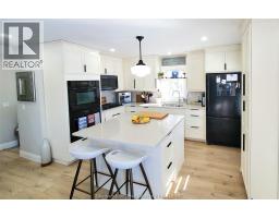 60 Lamila STREET - 12