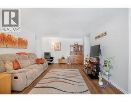 73 Baldoon ROAD UnitNo. 15 - 8