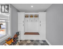 5744 Middle LINE - 21