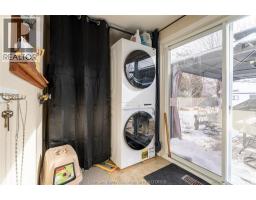 42 REAUME AVENUE - 12