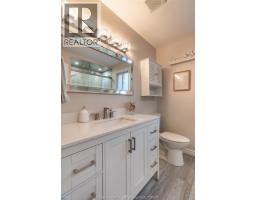 192 Woods STREET - 17