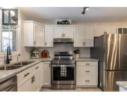 192 Woods STREET - 7