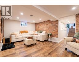 950 NORTH STREET - 31