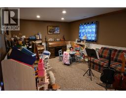 5 Bernard AVENUE East - 16