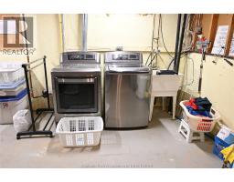 5 Bernard AVENUE East - 19