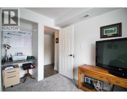 10 Van Allen AVENUE UnitNo. 301 - 24