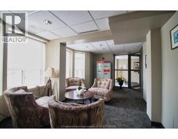 10 Van Allen AVENUE UnitNo. 301 - 28