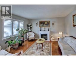 15 O Neil STREET - 18