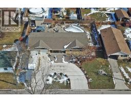 15 O Neil STREET - 31