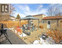 15 O Neil STREET - 40