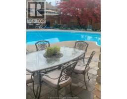 15 O Neil STREET - 43