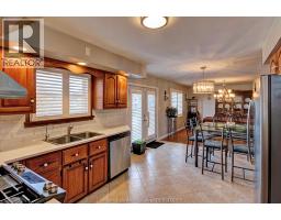 15 O Neil STREET - 9