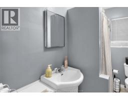 14 McNaughton AVENUE - 21