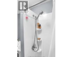 14 McNaughton AVENUE - 22