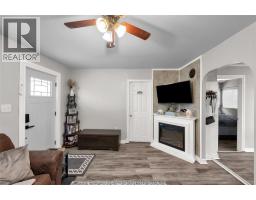 14 McNaughton AVENUE - 6