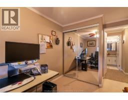 955 Grand AVENUE - 17