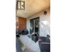 955 Grand AVENUE - 20