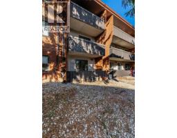 955 Grand AVENUE - 21