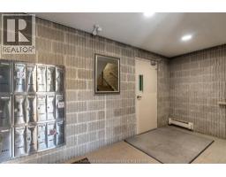 955 Grand AVENUE - 3