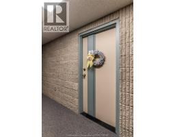 955 Grand AVENUE - 4