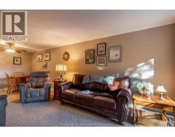 955 Grand AVENUE - 6