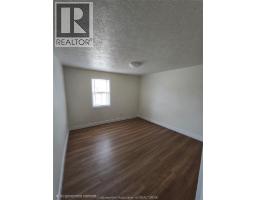 461 SELKIRK STREET - 15