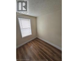 461 SELKIRK STREET - 16