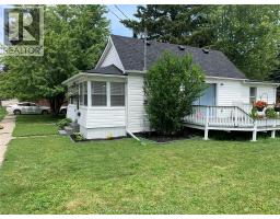 461 SELKIRK STREET - 4