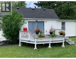 461 SELKIRK STREET - 5