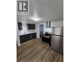 461 SELKIRK STREET - 6