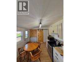 104 Stanley STREET - 2