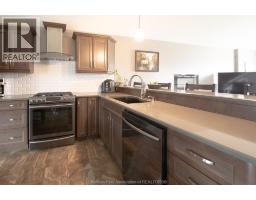 64 Valencia DRIVE - 14