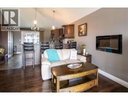 64 Valencia DRIVE - 8