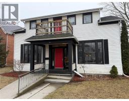 78 Victoria AVENUE - 1