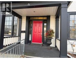 78 Victoria AVENUE - 3