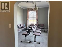 78 Victoria AVENUE - 8