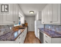 7677 RIVERVIEW LINE - 12