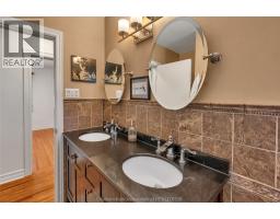 7677 RIVERVIEW LINE - 24