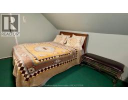 152 Sheldon AVENUE - 11