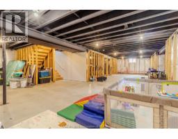 97 SLEEPY MEADOW DRIVE - 34