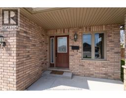 15 GOLDENROD COURT - 3